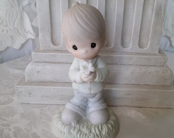 Precious Moments 'purr-fect Friend' Figurine: Girl With Kitten