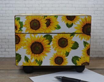 Recipe Card Box, Sunflowers, Country Kitchen Storage, Fall Wedding Keepsakes, Housewarming Gift, Autumn Decor