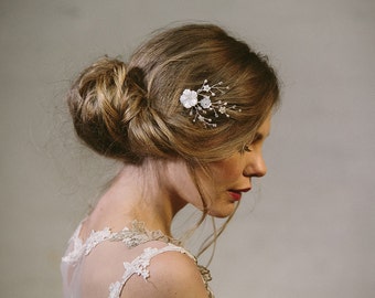 Mother of pearl flower bridal hair comb, gold or silver pearl flower wedding comb - Imogen