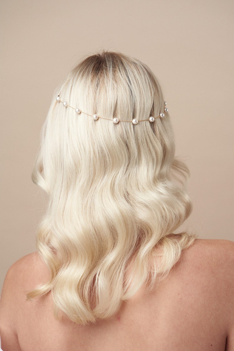 Modern Elegance Pearl Headband for a Timeless Modern Bride image 5