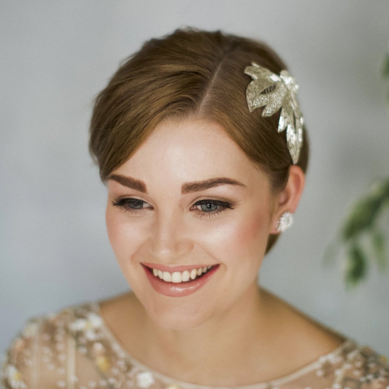 Silver vintage style bridal hair comb, deco beaded leaf wedding comb Olivia image 2