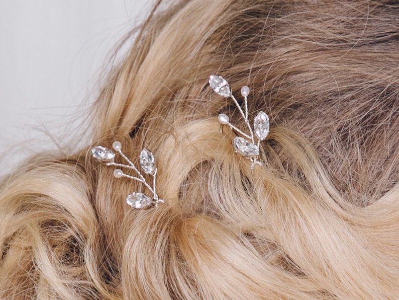 Swarovski crystal and pearl small bridal hairpins, delicate crystal wedding hair pins, silver gold or rose gold crystal hairpin set India image 4