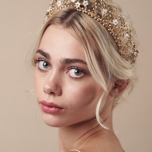 Antique gold floral wedding crown with optional matching hairpins Coraline image 2