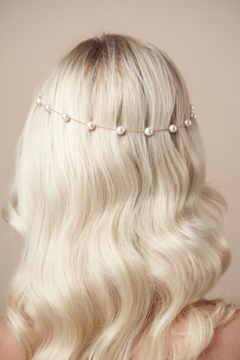 Modern Elegance Pearl Headband for a Timeless Modern Bride image 4