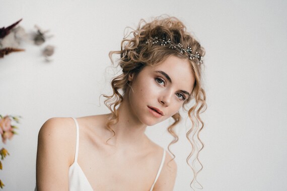 Celestial Swarovski Crystal Wedding Hair Vine, Cosmic Meteor  display picture 2