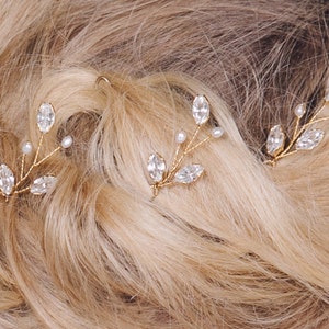 Swarovski crystal and pearl small bridal hairpins, delicate crystal wedding hair pins, silver gold or rose gold crystal hairpin set India image 2