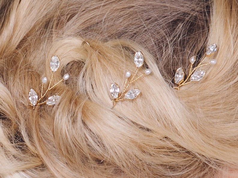 Swarovski crystal and pearl small bridal hairpins, delicate crystal wedding hair pins, silver gold or rose gold crystal hairpin set India image 2