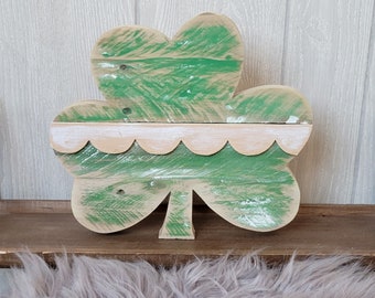 10" Reclaimed Wood Shamrock. Saint Patrick's Day Home Decor. Rustic Farmhouse Wood Clover. Shelf Decor. Shamrock Home Decor.