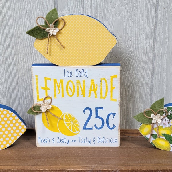 Small Wooden Lemons Tiered Tray Decor. Lemonade Sign. Summer Shelf Sitter Decor. Rustic Lemon Decor