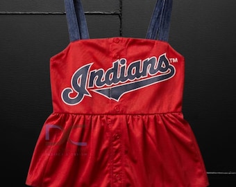 Geüpcycled sportjersey peplos top fankleding op maat gepersonaliseerd