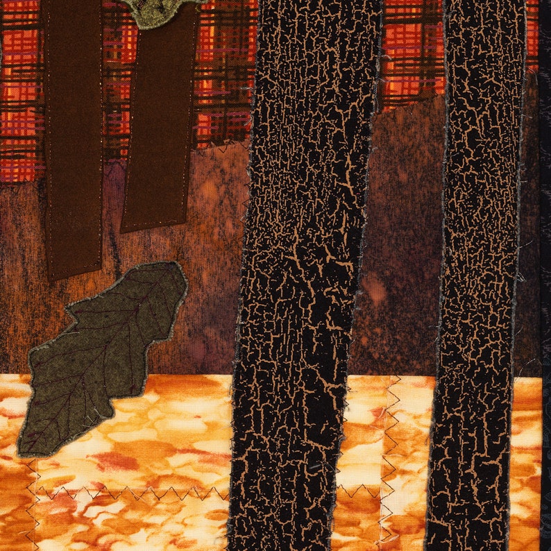Quilt Art Wall Hanging, Autumn Sunset, River Forest, 3-D Oak Leaves, Sunset Over the River with Water Reflection Bild 9