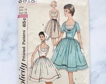 60s Simplicity 3918. 34 bust. Full Gathered Flared Circle Skirt Day Square Dance Dress Eyelet Trim Scarf. 1960s Vintage Sewing Pattern