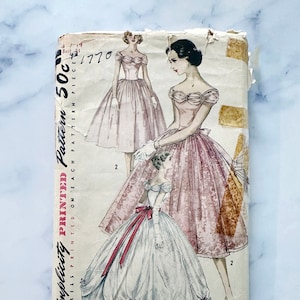 50s Simplicity 1770. 34 bust uncut ff. Strapless Boned Bodice evening gown. prom wedding formal party dress. 1950s vintage sewing pattern