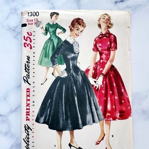 Simplicity 1300. 30 bust uncut. Drop princess waist collar full bouffant skirt prom party cocktail dress. 50s 1950s vintage Sewing Pattern
