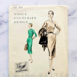 50s Vogue Couturier Design 809. 34 Bust ff. slim pencil skirt slant shaped seam cocktail dress + elbow sleeves. 1950s vintage sewing pattern