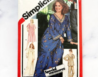 80s Simplicity 5216. X Large 44-47 bust. ff. Muu Muu loose long sleeve flowy caftan maxi dress 1980s vintage sewing pattern volup plus size
