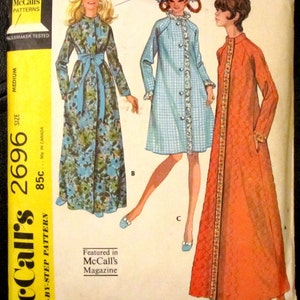 McCalls 2696. Uncut 34-36 Bust. 70s Vintage Sewing Pattern. Stand Up Collar Full Ankle Knee Length Long Sleeve Raglan Sleeve NIGHTGOWN ROBE image 2