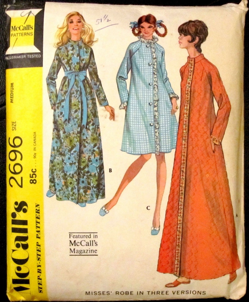 McCalls 2696. Uncut 34-36 Bust. 70s Vintage Sewing Pattern. Stand Up Collar Full Ankle Knee Length Long Sleeve Raglan Sleeve NIGHTGOWN ROBE image 2