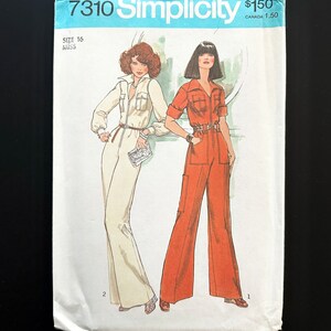 70s Simplicity 7310. 38 bust ff. Boiler suit cargo pocket wide leg jumpsuit . long sleeves wide collar 1970s vintage sewing pattern volup