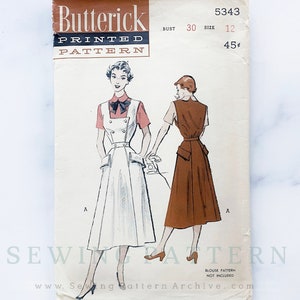 50s Butterick 5343. 30 bust.  Fit and flare jumper dress rockabilly retro party square button front pinafore .1950s vintage sewing pattern