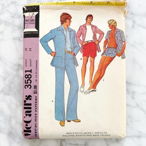 70s McCalls 3581. 40 chest. Vintage Mens patio jacket, cabana collar shirt + walking shorts retro beach swim 1970s vintage Sewing Pattern