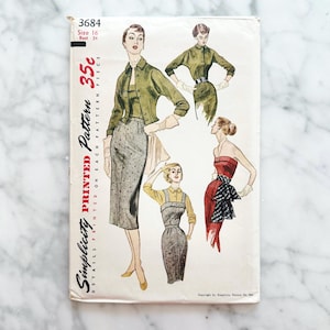 Simplicity 3684 – Bust 34. 50s fitted crop jacket, camisole & pencil skirt set. Sophisticated cocktail look. Vintage sewing pattern.