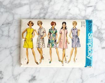 60er Jahre SIMPLECITY 8285.37, 39 Büste. Ärmelloses Kurzarm Etuikleid mit Reißverschluss. retro mod 1960s Vintage Schnittmuster volup plus