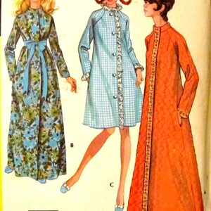 McCalls 2696. Uncut 34-36 Bust. 70s Vintage Sewing Pattern. Stand Up Collar Full Ankle Knee Length Long Sleeve Raglan Sleeve NIGHTGOWN ROBE image 1