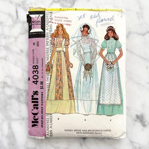 70s McCalls 4038 32 bust gunne sax style prairie cottage core wedding dress ruffle apron puff sleeves. 1970s vintage sewing pattern