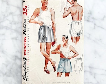 Simplicity 4149 – Waist 34. 1950s men's boxer shorts in 3 versions. Classic vintage sewing pattern.