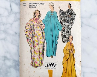 Simplicity 5680 uit de jaren 70. OS Oversized losse maxi-jurk met lange mouwen en zwierige kaftan. Vintage jaren 70 Jiffy vintage naaipatroon volup grote maat