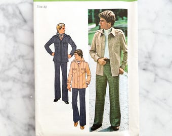 Simplicity 7726 - Mens 36, 40, 46 chest ff. Unlined wide collar jacket + flare leg pants. Retro 1970s vintage Sewing Pattern