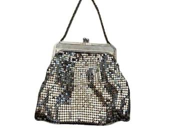 1930s Whiting & Davis Silver Mesh Purse, Metal Chain Handle - Etsy