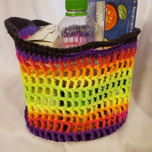 Shopping, market, beach, “green” bag.  718