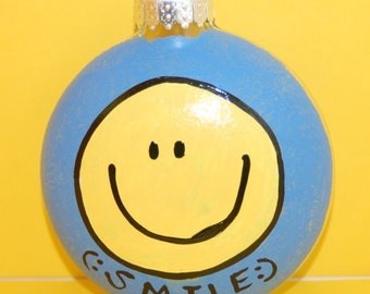 Facebook Emoticon HAPPY SMILE Christmas Tree Ornament Hand Painted Glass