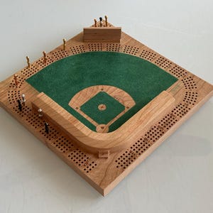 Tabuleiro de Cribbage Cherry 'Diamonds Are Forever' Baseball Diamond com campo verde