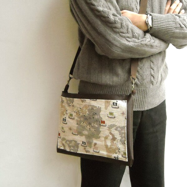 Map Laptop bag Mac book netbook case brown faux leather messenger strap with large pocket
