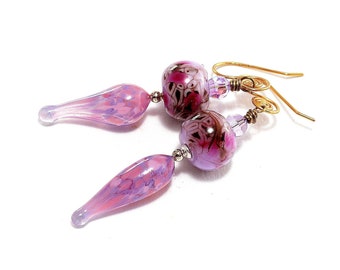 Lavender Lampwork Bead Earrings. Light Purple Dangle Earrings. Artisan Glass Headpins. Gifts For Her, Glass Bead Jewelry.