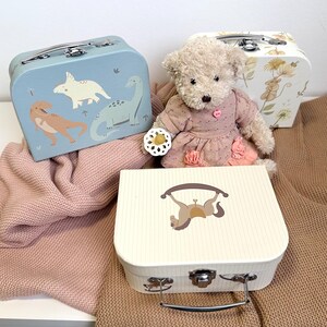 Mini valise personnalisée pour enfants, coffret cadeau personnalisé, étui souvenir pour bébé, boîte souvenir pour tout-petit, décoration de chambre de bébé, cadeau de baby shower.