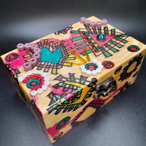 Wooden Stashbox / Pot Stash Box / Decorative Box Wedding Gift / Lacquered Handpainted Box / Office Supply Storage / Sticky Note Holder