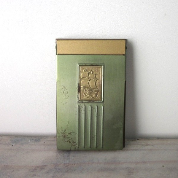 Vintage Metal Tablet Holder in Green and Gold with Ship Design Felted Bottom