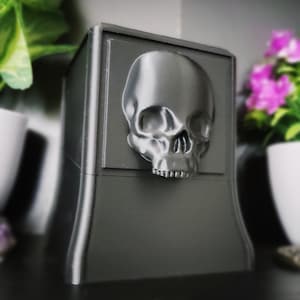 Deck Box - Boîte pour jeu de carte à collectionner (TCG)