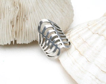Modernist style openwork ring. Artisan, statement ring, wide, geometric ring, silver, sterling, 925, wave, graphic, ornate, size  7.25