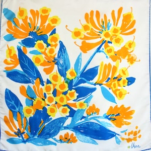 Bold floral Vera Neumann scarf. 1970s retro scarf, ladybug, brushwork, Cerulean blue, yellow, yellow orange, oversized pattern, Japan