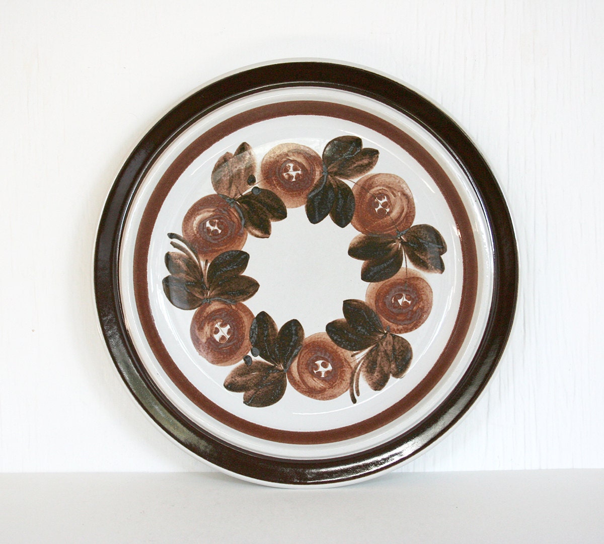 Arabia Anemone Brown - Etsy