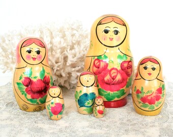 Vintage Russian nesting doll set. Matryoshka, figurative decor, family of six, retro style, turned wood, hand painted, ethnic, Slavic 1970s