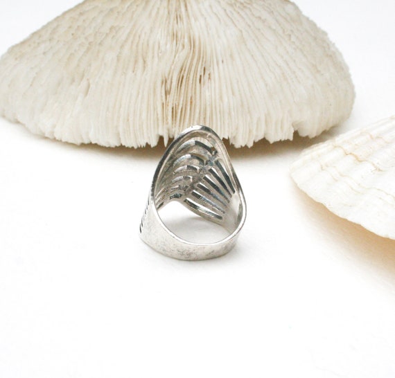 Modernist style openwork ring. Artisan, statement… - image 4