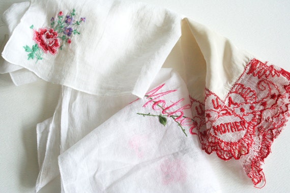 Lot of three vintage hankies. Floral handkerchief… - image 2