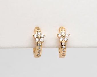 4pcs CZ Pave Tiny Flower Hoop Earrings 10mm, Dainty Huggie Earrings, Minimalist Earring, Small Gold Hoops Earring (GB-3479)