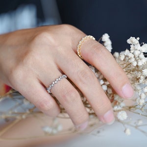 4 st CZ-belagda fingerringar, guld-/rodiumpläterad mässing, present till henne, stapelbar ring, minimalistisk ring (#JZ-028-A)